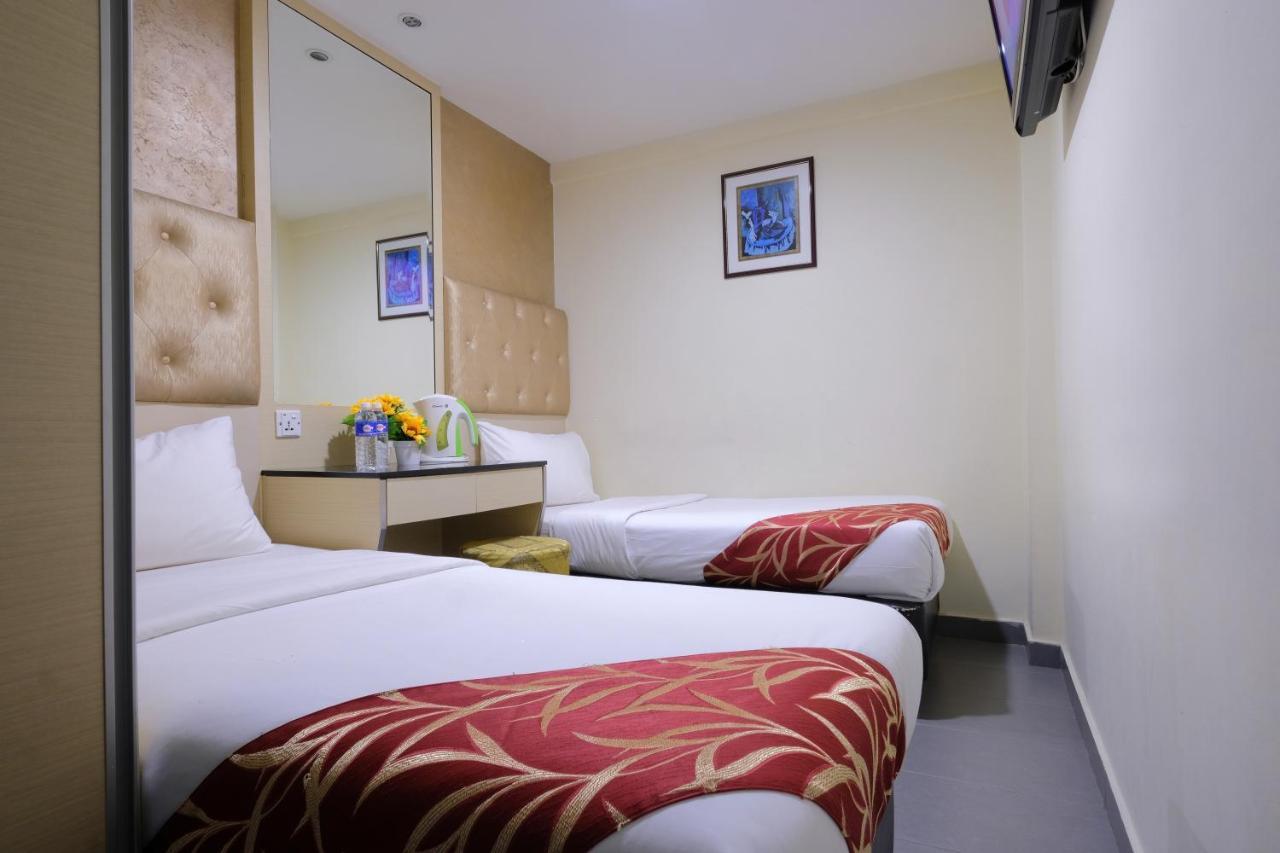 Single Sharing Room And Short Hours Stay At Sandpiper Hotel Singapore Exterior photo