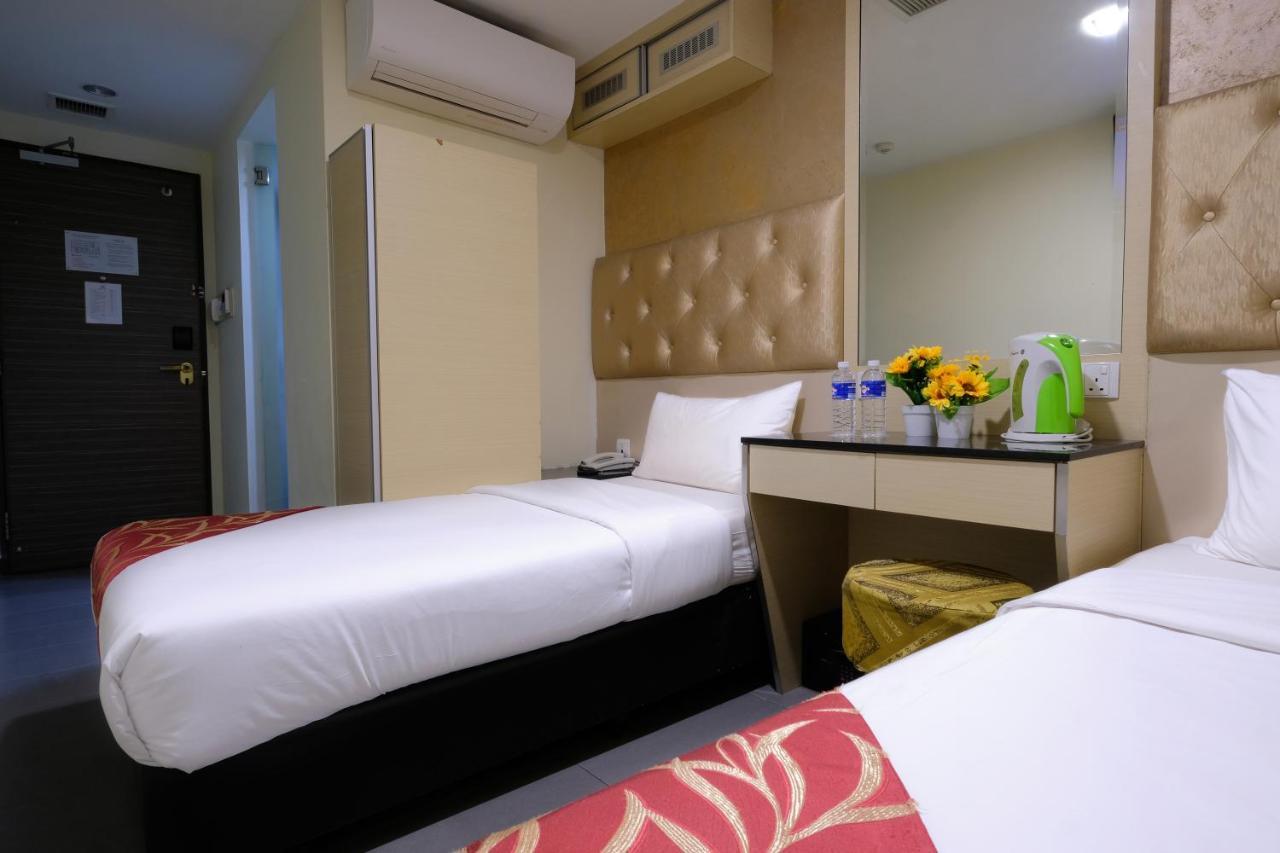 Single Sharing Room And Short Hours Stay At Sandpiper Hotel Singapore Exterior photo